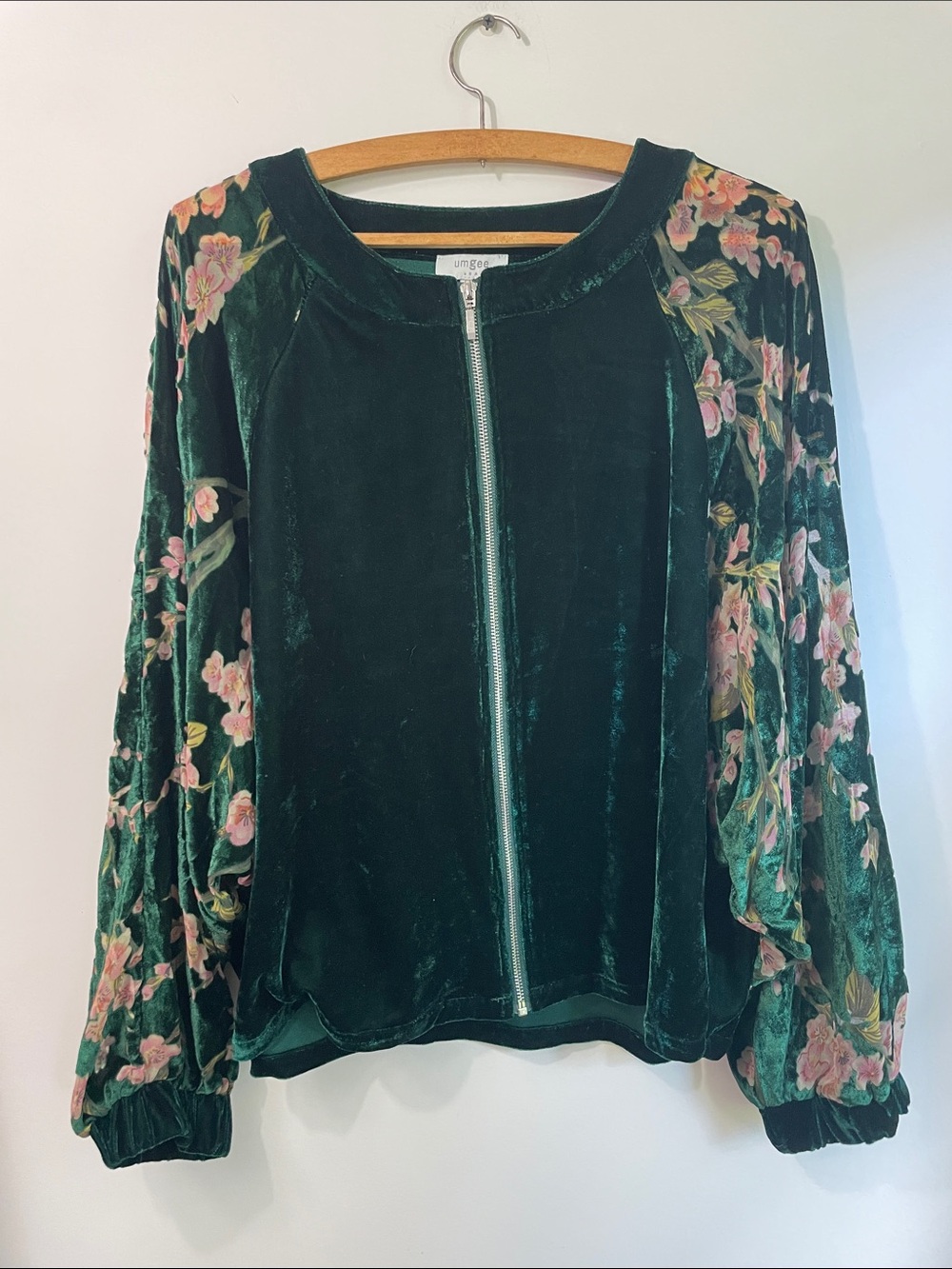 Umgee Emerald Green Velvet Zip Front Jacket with Floral Burnout Sleeves Size L
